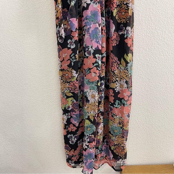 LULU'S Sweetest Romance Black Multi Floral Print Wide Leg Jumpsuit Size XS - Picture 11 of 12